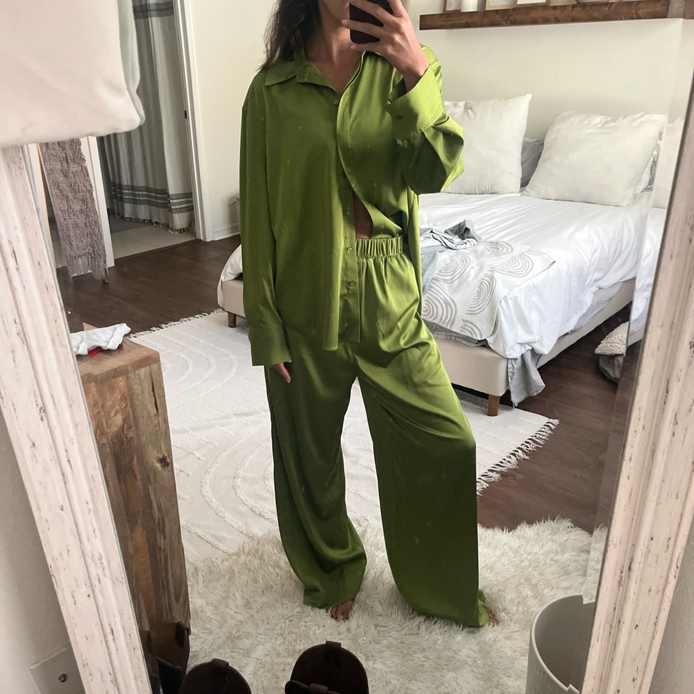 Daily Drills Olive Satin Set